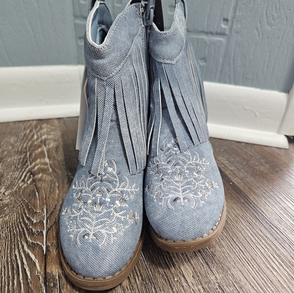 Cowboy Boots Kids Sz 11 Blue Denim With Fringe By Pawz - Picture 4 of 12